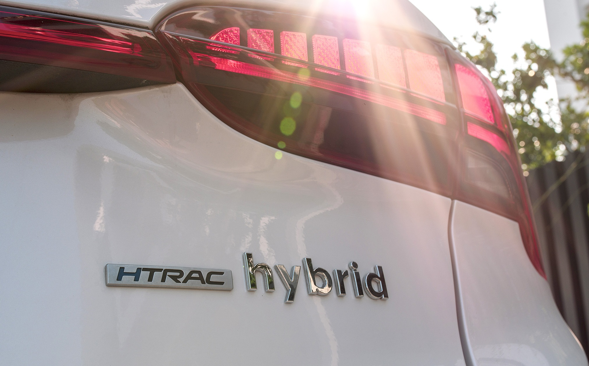 Hyundai Santa Fe Hybrid - 12