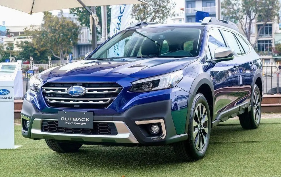 Subaru Outback VIN 2022