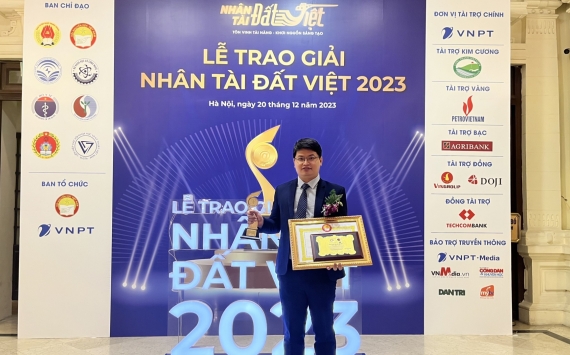 Tiến sĩ Trương Thanh Tùng đạt giải Nhân tài đất Việt năm 2023