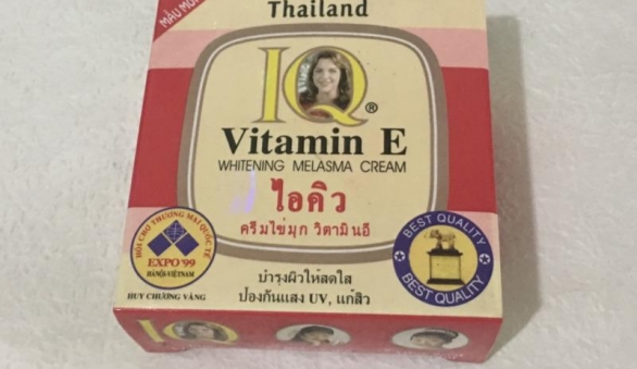 Tại sao kem thoa mặt IQ Vitamin E Whitening Melasma bị thu hồi và Công ty Vương Kim Long bị phạt nặng?