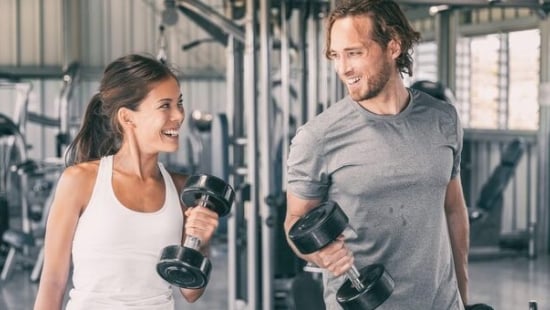 Phòng gym là điểm nóng của các cuộc vụng trộm